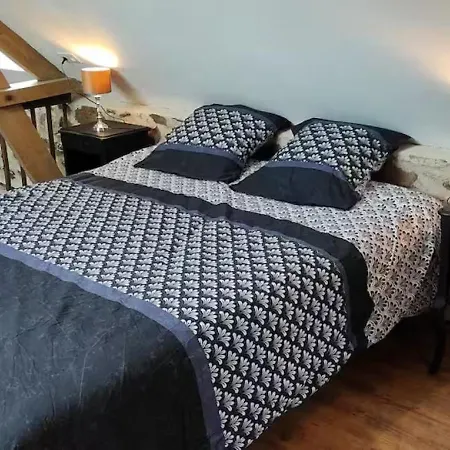 La Petite Maison En Pierre * Mayenne