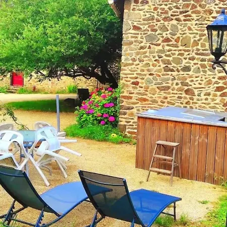 La Petite Maison En Pierre - Classe 3 Etoiles