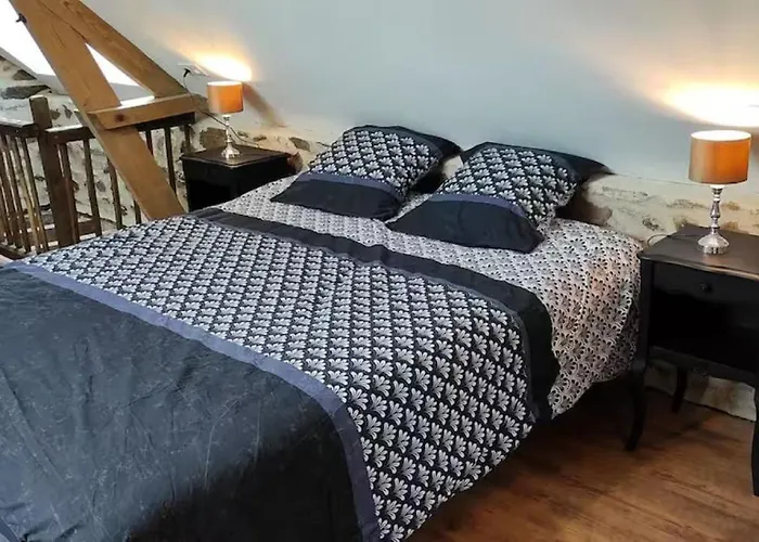 La Petite Maison En Pierre * Mayenne